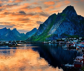Reine, Domy, Morze, Odbicie, Góra, Norwegia, Lofoty