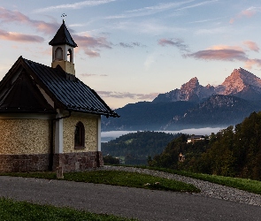 Góry, Bawaria, Chmury, Niemcy, Berchtesgaden, Kirchleitn Kapelle, Alpy, Lasy, Kapliczka