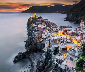 Włochy, Riomaggiore, Morze, Zachód słońca, Kolorowe, Domy