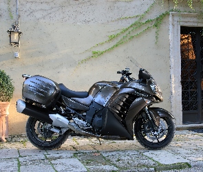 Potężny, Tłumik, Kawasaki 1400 GTR