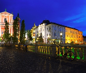 Lublana, Domy, Kościół Franciszkanów, Most Tromostovje, Słowenia