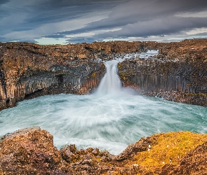 Rzeka Skjalfandafljot, Skały, Wodospad, Islandia, Aldeyjarfoss, Bazaltowe