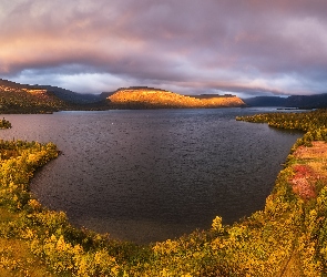 Półwysep Kolski, Tundra Lovozero, Drzewa, Rosja, Jesień, Jezioro Seydozero, Góry