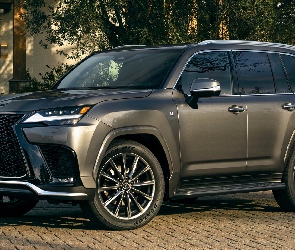 Lexus LX, F Sport