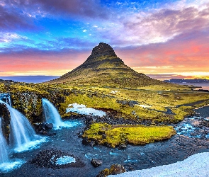 Rzeka, Islandia, Zachód słońca, Wodospad Kirkjufellsfoss, Góra Kirkjufell