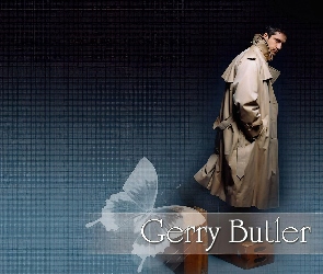 Gerard Butler, motyl, beżowy płaszc