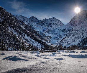 Śnieg, Słońce, Dolina, Góry, Zima
