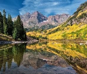 Jezioro, Maroon Lake, Jesień, Lasy, Odbicie, Stany Zjednoczone, Góry, Kolorado, Drzewa, Szczyty, Maroon Bells