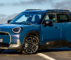 Mini Aceman, SE