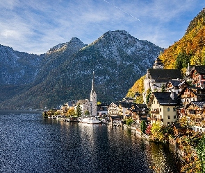 Jezioro Hallstattersee, Góry, Hallstatt, Austria, Domy, Kościół