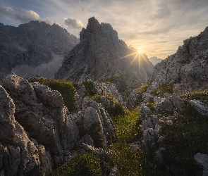 Promienie słońca, Skały, Góry, Dolomity