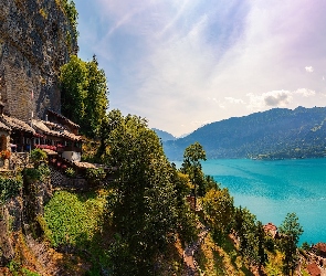 Góry, Thunersee, Szwajcaria, Jezioro, Dom, Skały, Jaskinie św Beatusa, Drzewa