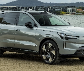 Volvo EX90