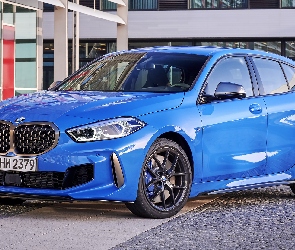 Niebieskie, BMW M135i