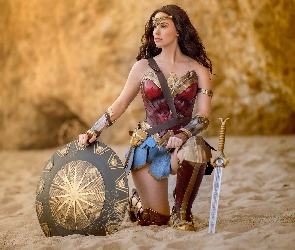 Meg Turney, Cosplay, Serial, Wonder Woman