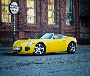 Żółty, Pontiac Solstice