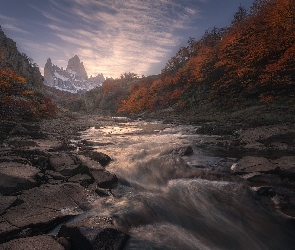 Patagonia, Rzeka, Argentyna, Fitz Roy, Drzewa, Góry, Kamienie, Jesień