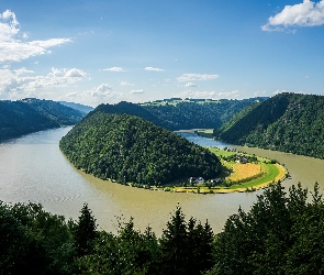 Austria, Haibach ob der Donau, Drzewa, Góry, Zakole, Rzeka Dunaj
