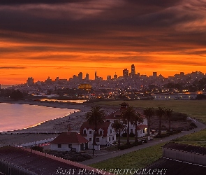 Budynki, Plaża Presidio, Wschód słońca, Molo, Kalifornia, Morze, Stany Zjednoczone, San Francisco