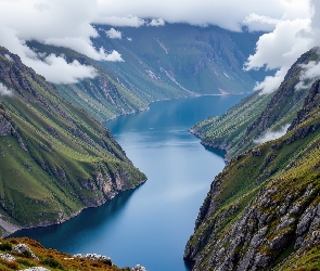 Opadające, AI, Fiord, Chmury, Góry