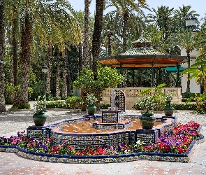 Hiszpania, Elche, Altana, Fontanna, Palmy, Park palmowy