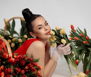 Kwiaty, Tulipany, Kobieta