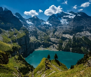 Góry, Jezioro Oeschinen, Kanton Berno, Alpy Berneńskie, Szwajcaria