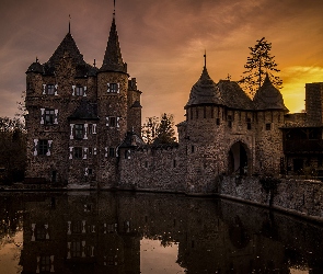 Mechernich, Zachód słońca, Burg Satzvey, Niemcy, Zmierzch, Zamek Satzvey, Drzewa