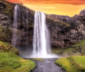 Wodospad Seljalandsfoss, Wschód słońca, Rzeka, Skały, Islandia