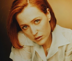 Gillian Anderson