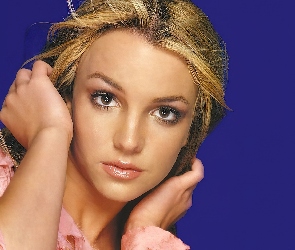 Britney Spears, Buzia