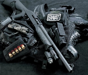 Shotgun, SWAT, Grupa, Ekwipunek