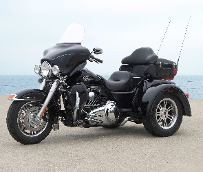 Harley Davidson Tri Glide Ultra Classic, Przednia, Owiewka