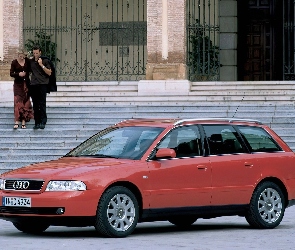 Audi A4, Czerwone