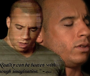 Vin Diesel, beżowa bluzka