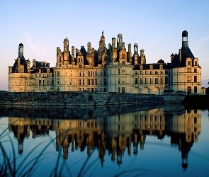 Francja, Chambord, Rzeka Cosson, Woda, Zamek Chateau de Chambord, Odbicie