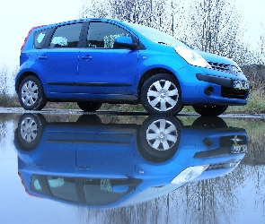 Niebieski, Nissan Note