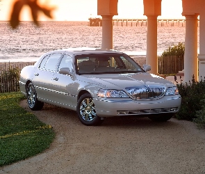 Lincoln Town Car