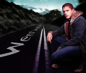 Wentworth Miller, trampki