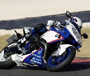 Boxer, Silnik, BMW HP2 Sport, Zakręt