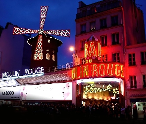 Paryż, Moulin Rouge, Kabaret