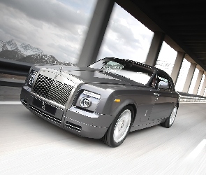 Rolls-Royce Phantom Coupe, Lusterka, Przód