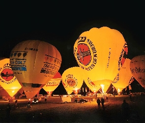 Piwo Wacfteiner, Balony