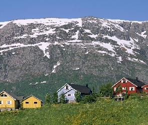 Mosjoen, Góry, Domki