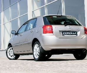 Corolla Seria E12