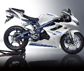 Triumph Daytona 675SE