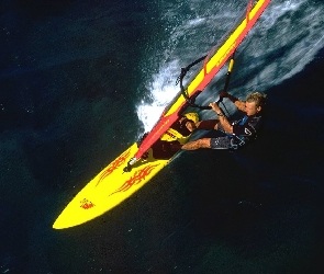 Windsurfing, graffiti