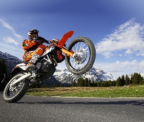 KTM 690 Enduro, Koło, Błotnik