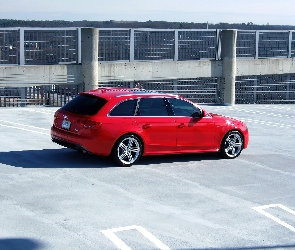 Audi A4 B8, Avant, Czerwone