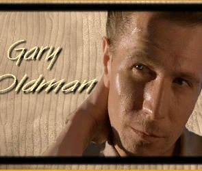 Gary Oldman, niebieskie oczy